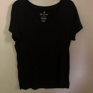 AE Black vneck top